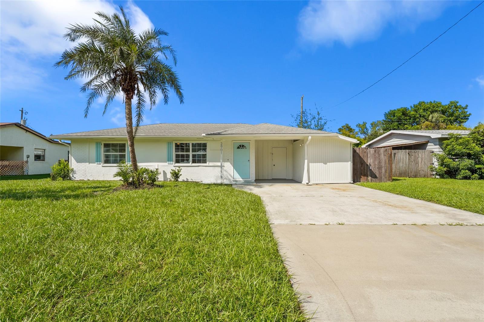2901 Poplar St Property Photo 4