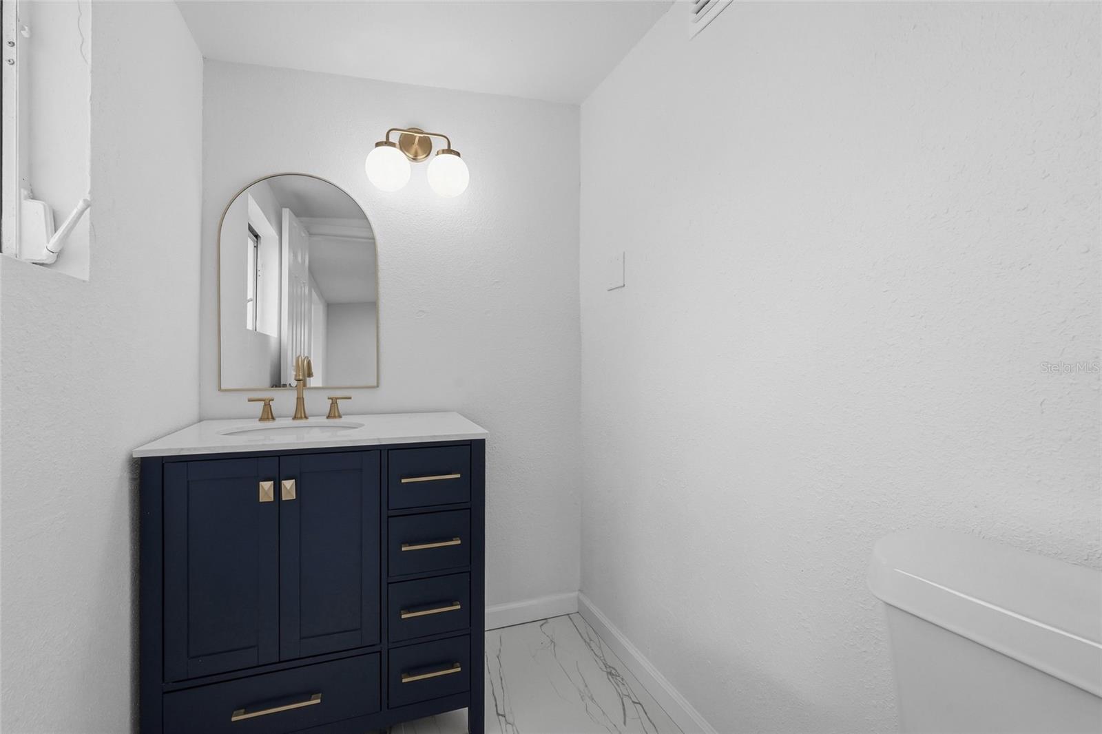 2901 Poplar St Property Photo 30