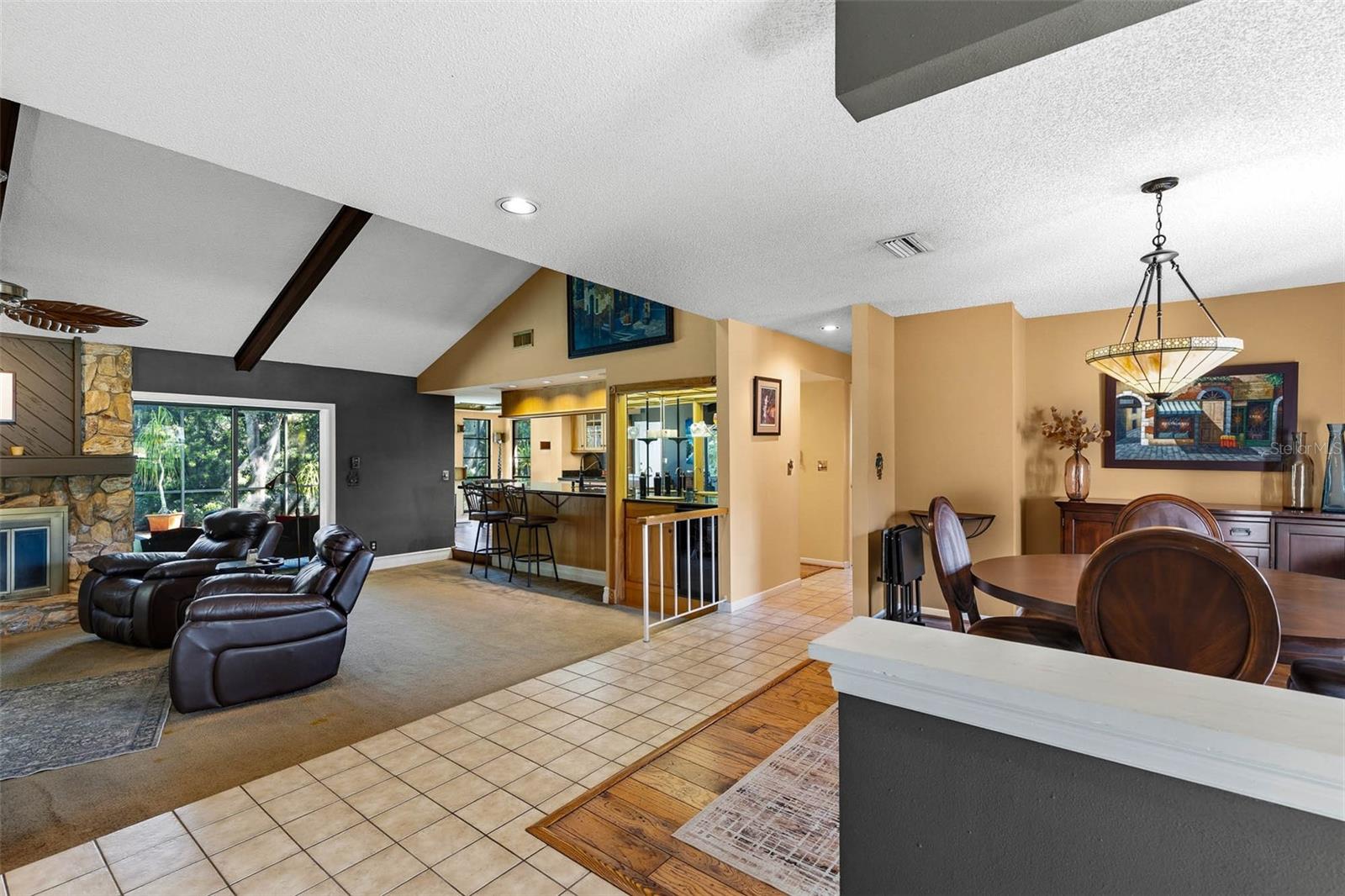 3011 Enisglen Dr Property Photo 4