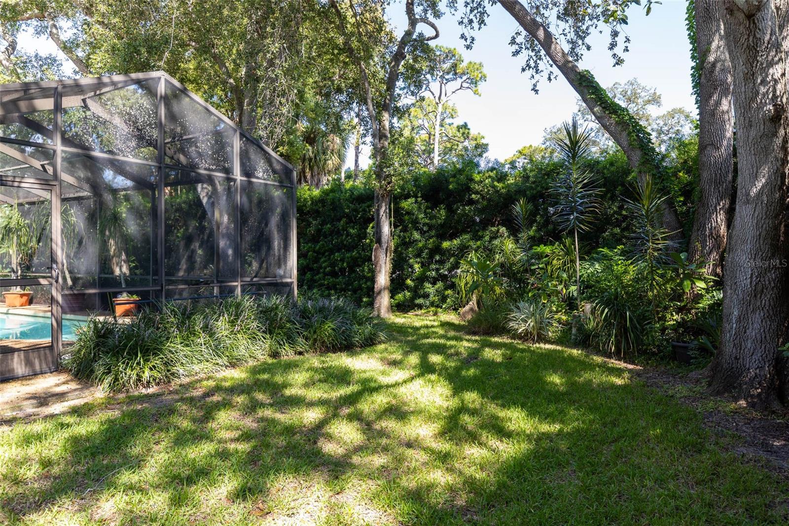 3011 Enisglen Dr Property Photo 28