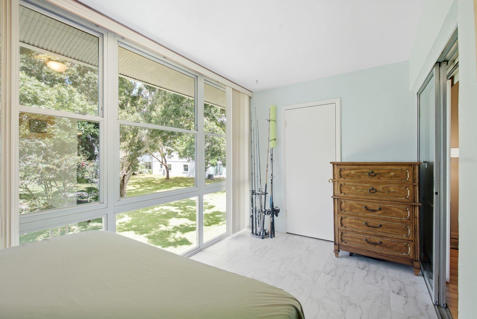 300 Clyde Ln #209 Property Photo 16