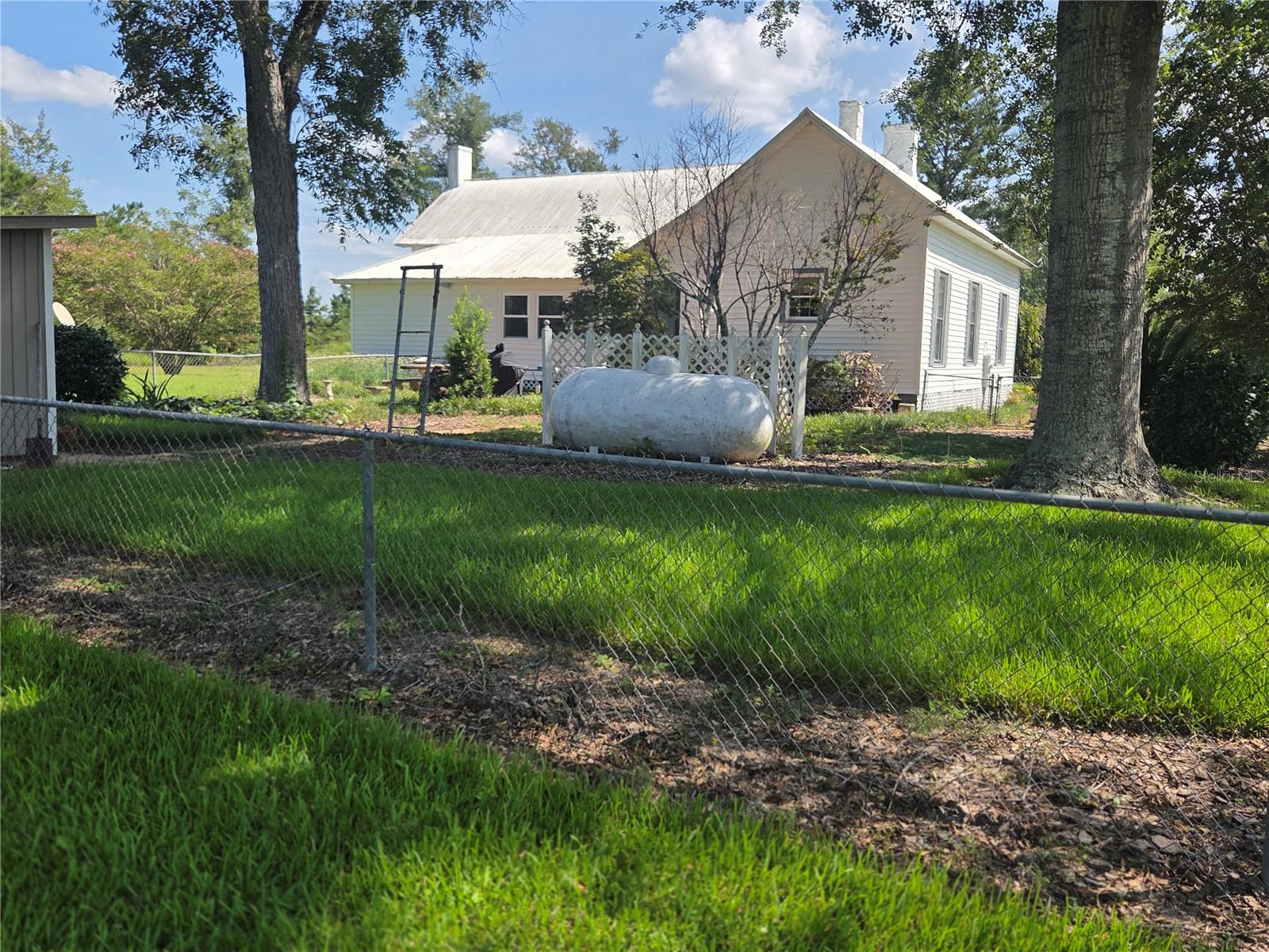 981 Bells Ferry Rd #1 Property Photo 4