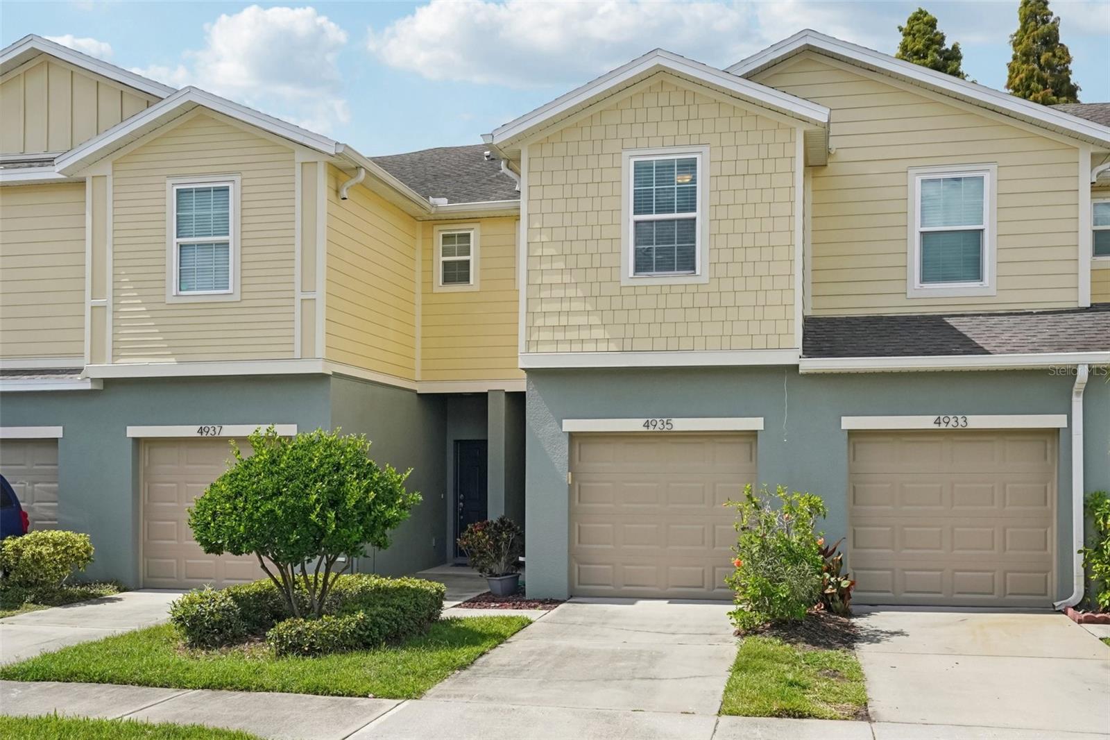 4935 WHITE SANDERLING CT Property Photo 1