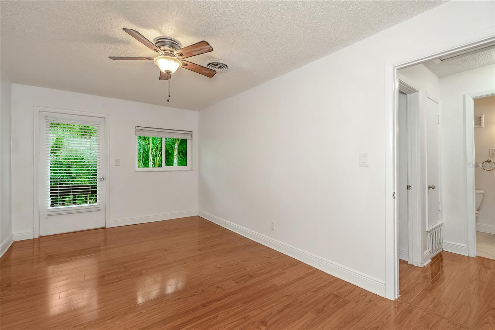 501 E Bay Dr #702 Property Photo 21