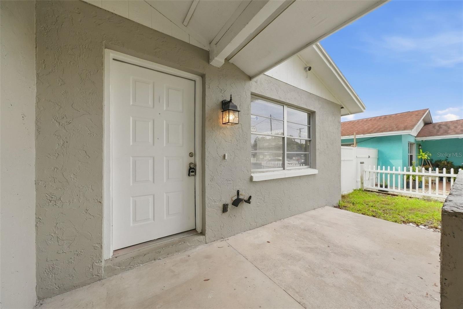 8904 N Boulevard Property Photo 4