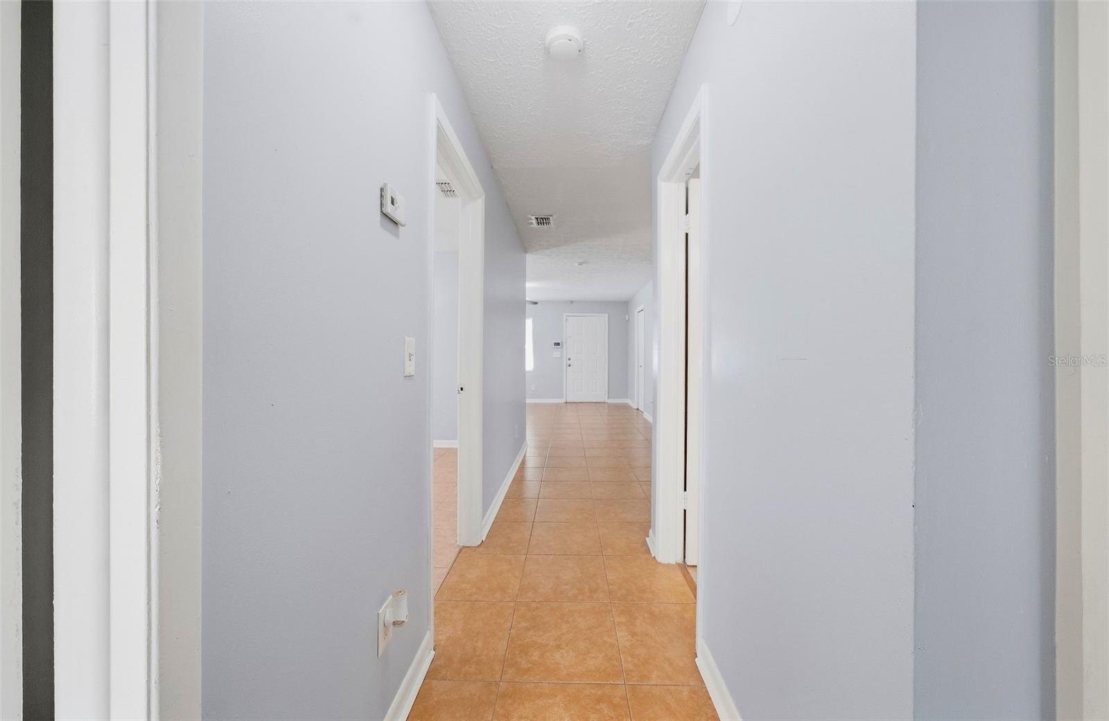 8904 N Boulevard Property Photo 20