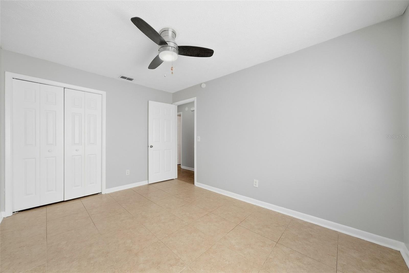 8904 N Boulevard Property Photo 25