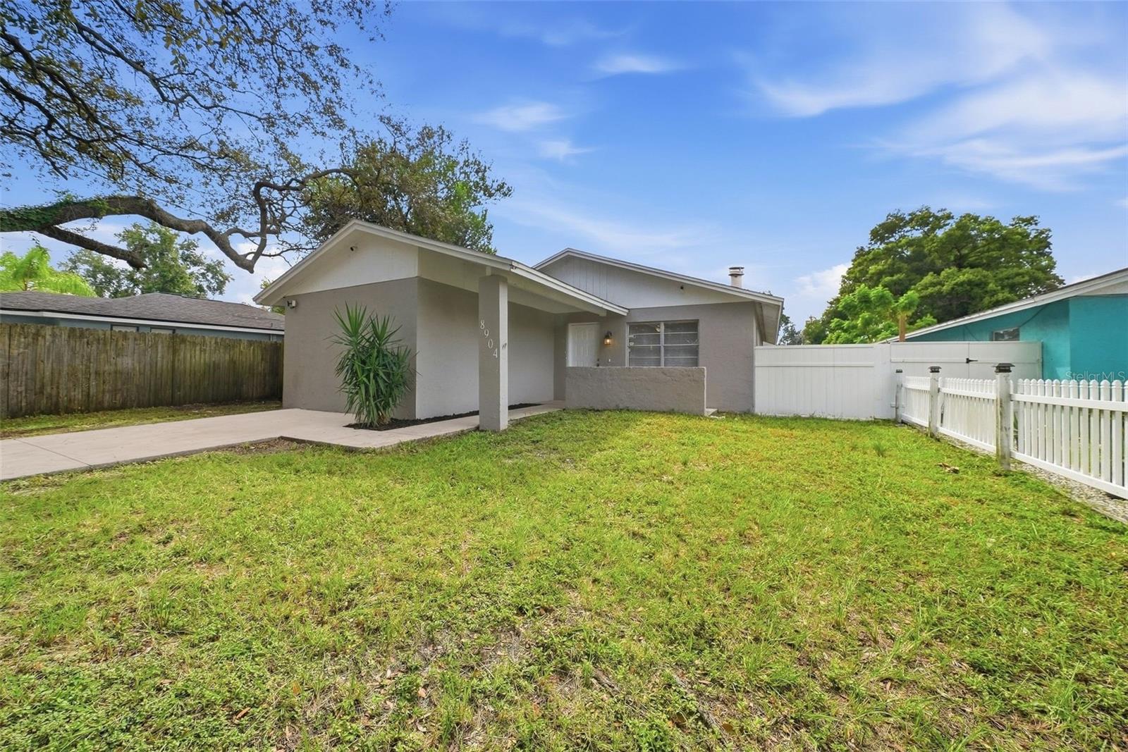8904 N Boulevard Property Photo 45