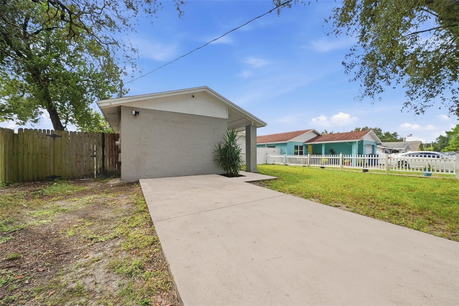 8904 N Boulevard Property Photo 47