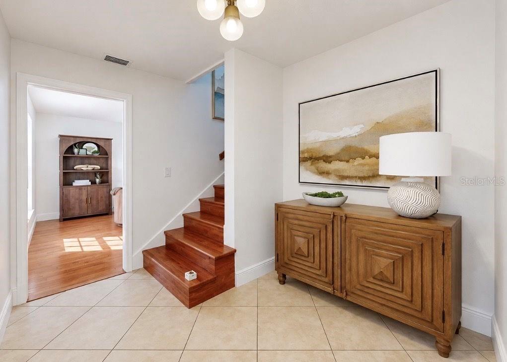 2818 Springdell Cir Property Photo 4