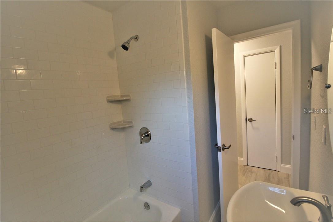 3207 W Cherokee Ave Property Photo 13
