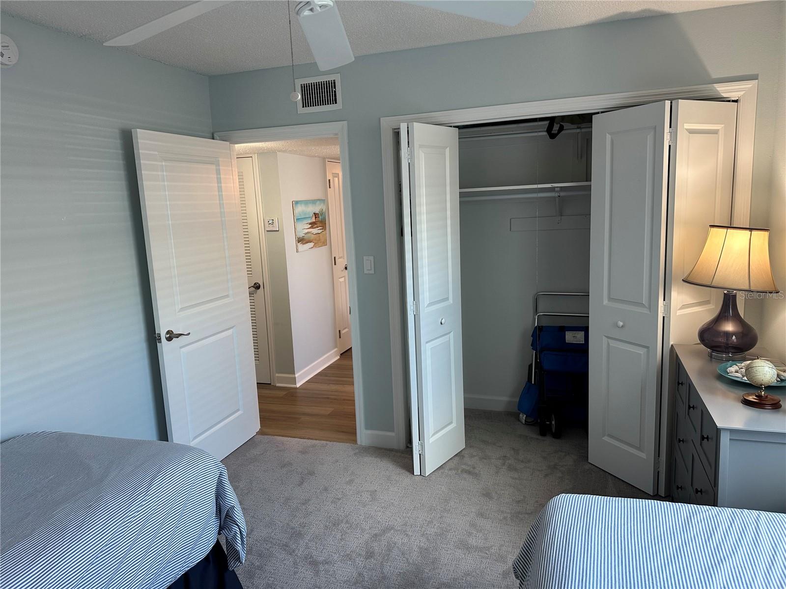 6930 Place De La Paix #1a Property Photo 14