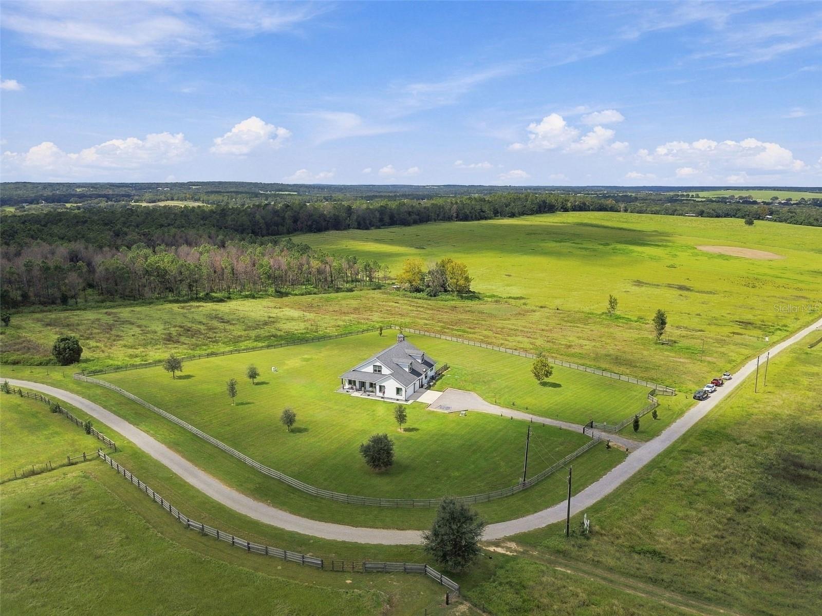 16705 HILLTOP HORIZONS PL Property Photo 1