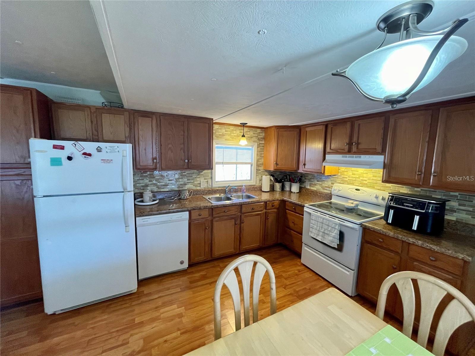 34514 Rose Dr N Property Photo 15