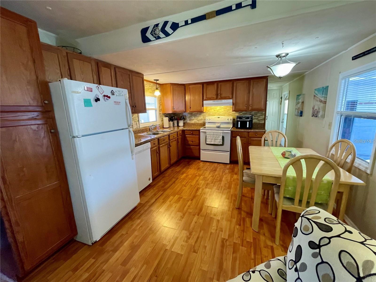 34514 Rose Dr N Property Photo 16