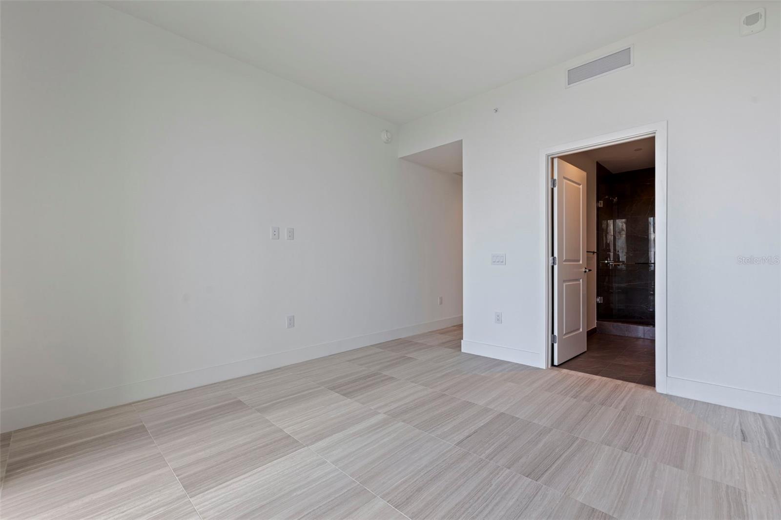 3015 S Ysabella Ave #2401 Property Photo 45