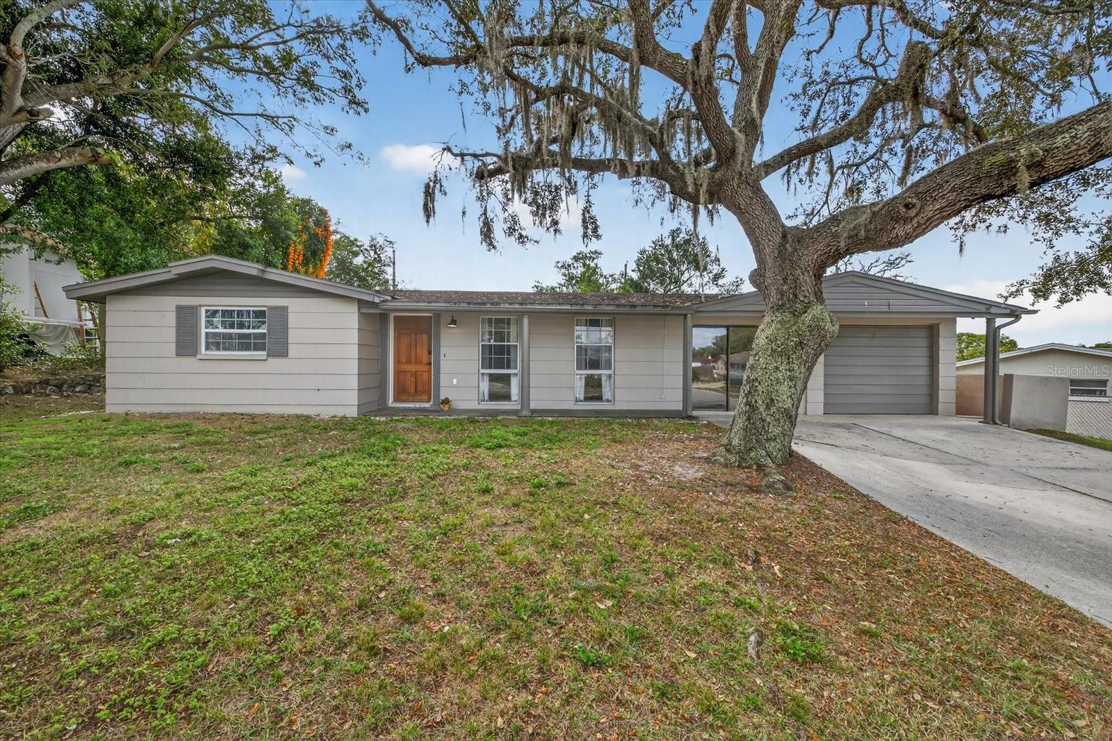 5404 Front Dr Property Photo 2