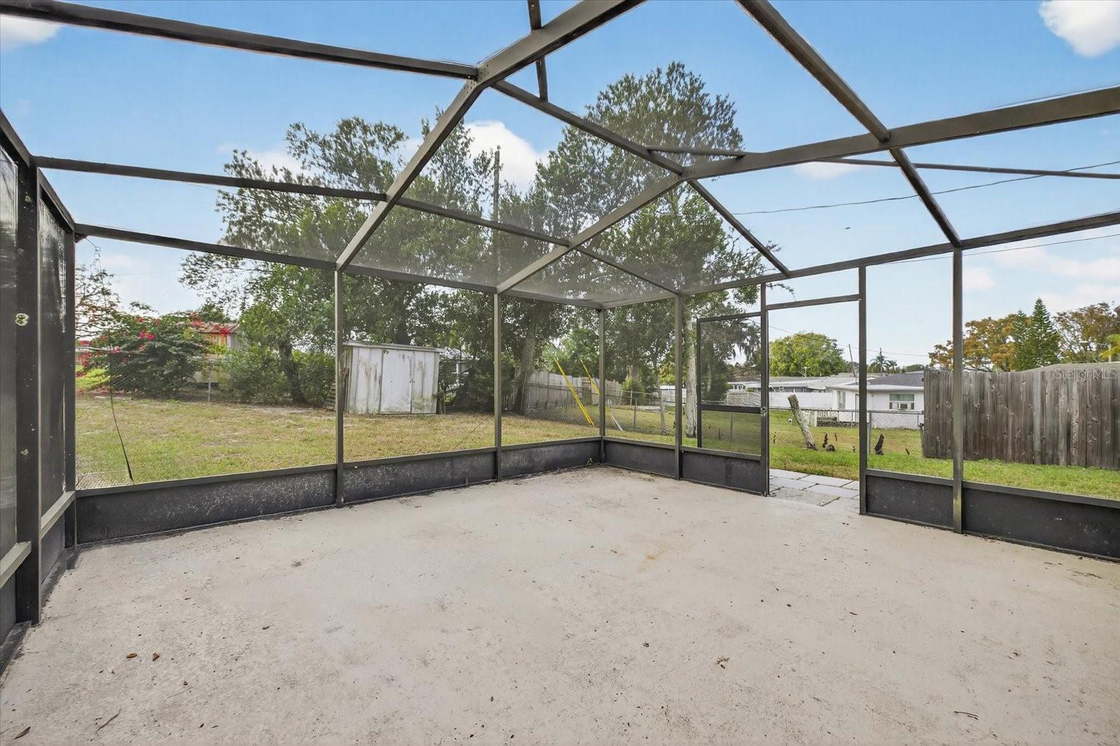 5404 Front Dr Property Photo 34