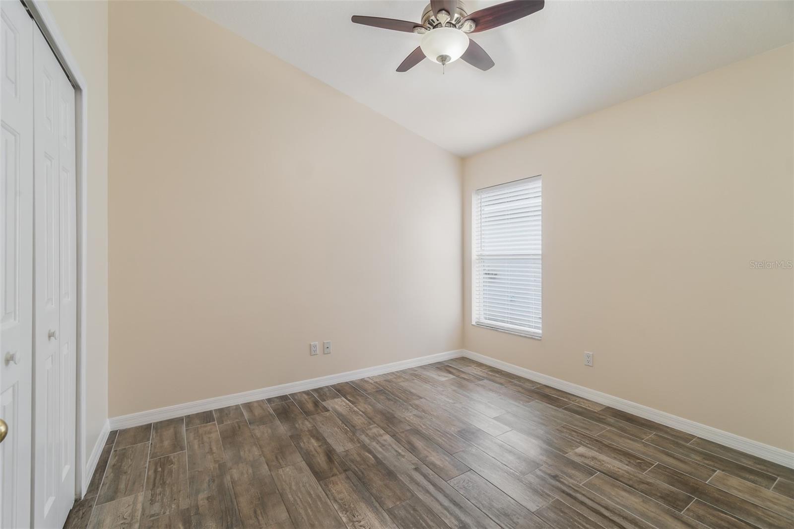 6918 Jamestown Manor Dr Property Photo 15