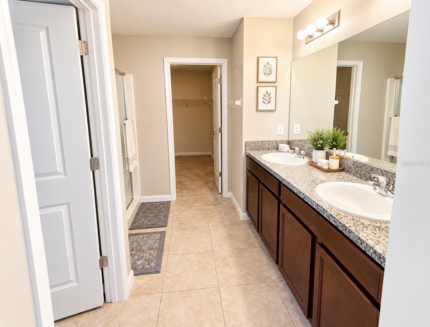 16844 Peaceful Valley Dr Property Photo 9