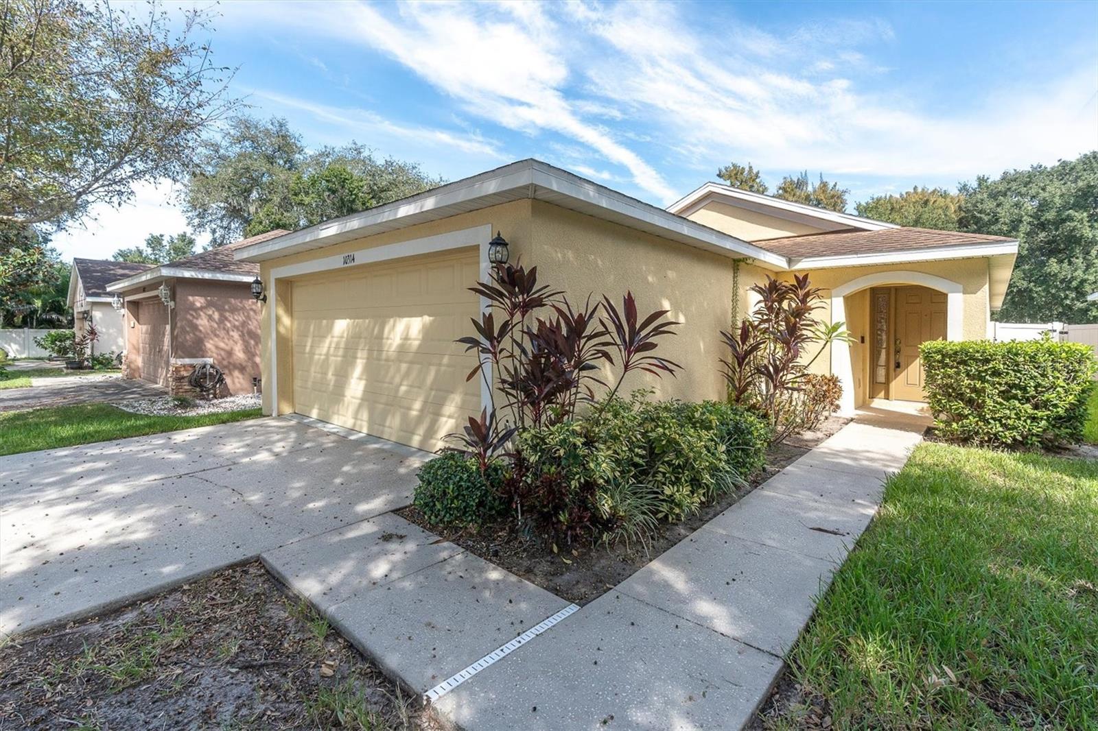 10314 Greystone Ridge Ct Property Photo 7