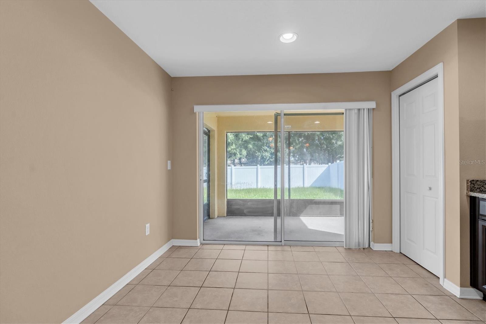 10314 Greystone Ridge Ct Property Photo 18