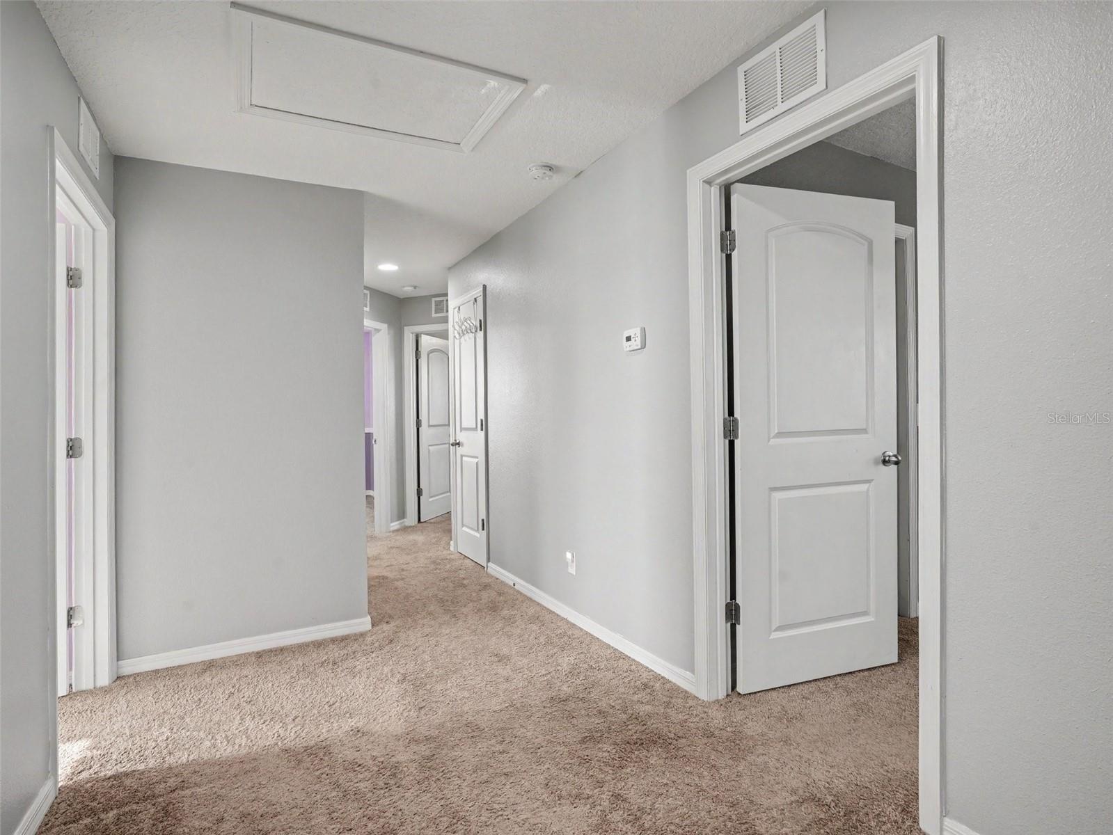 5660 Elsinore Way Property Photo 13