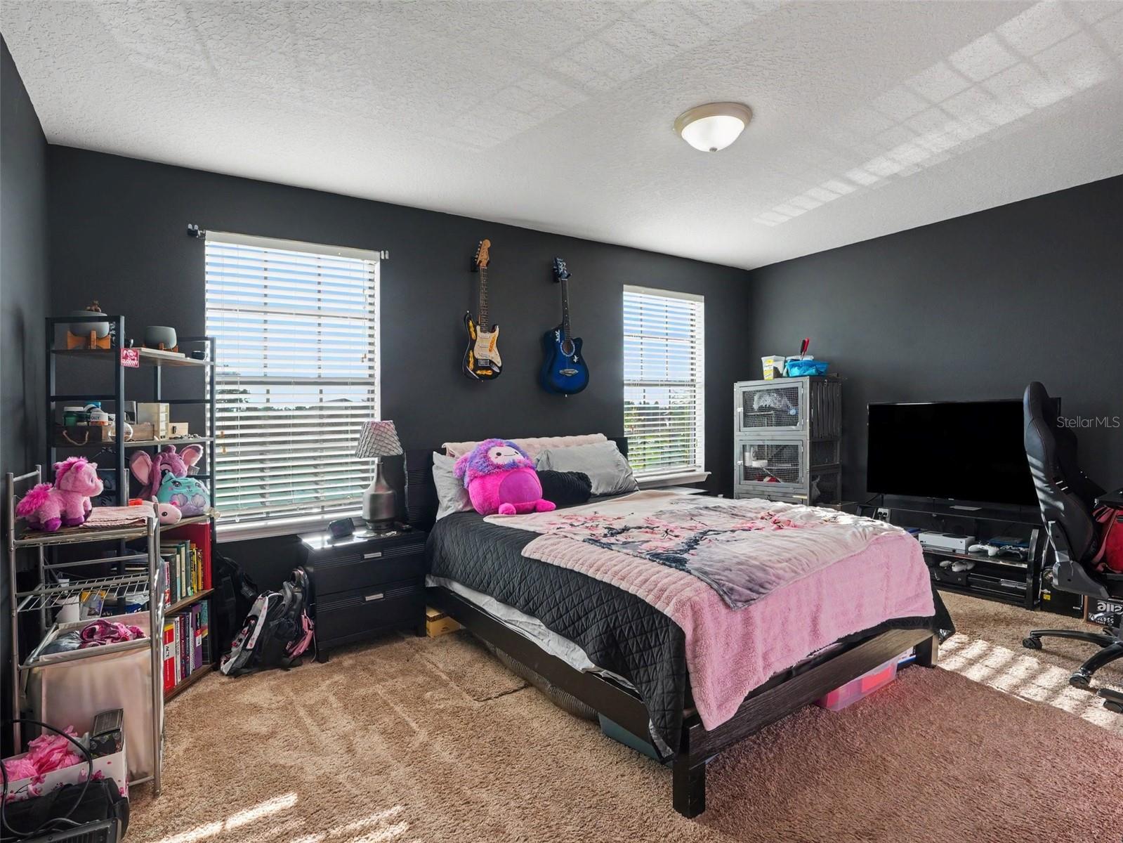5660 Elsinore Way Property Photo 21