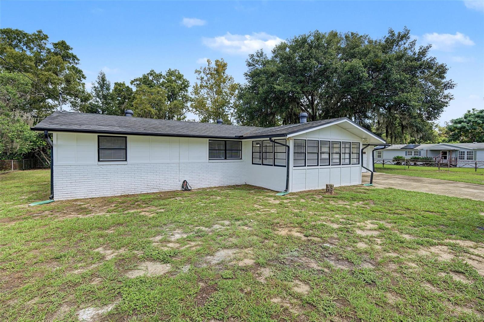 10025 Chestnut Dr Property Photo 41