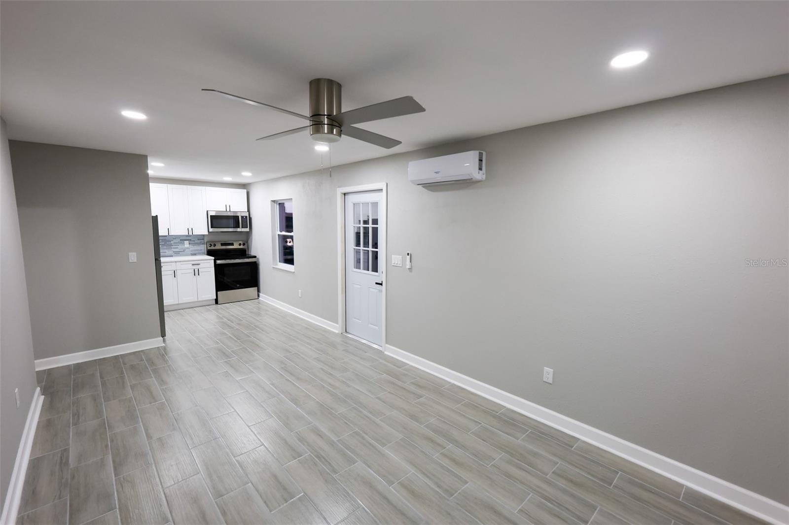 14906 N Bayshore Dr #unit #1 Property Photo 7