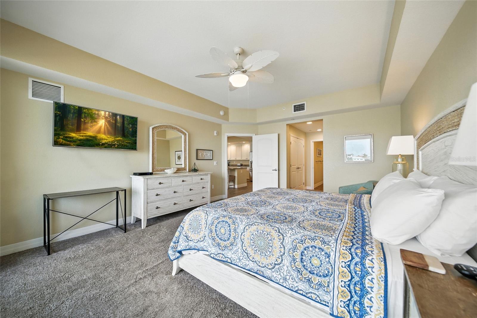 706 Bayway Blvd #203 Property Photo 28