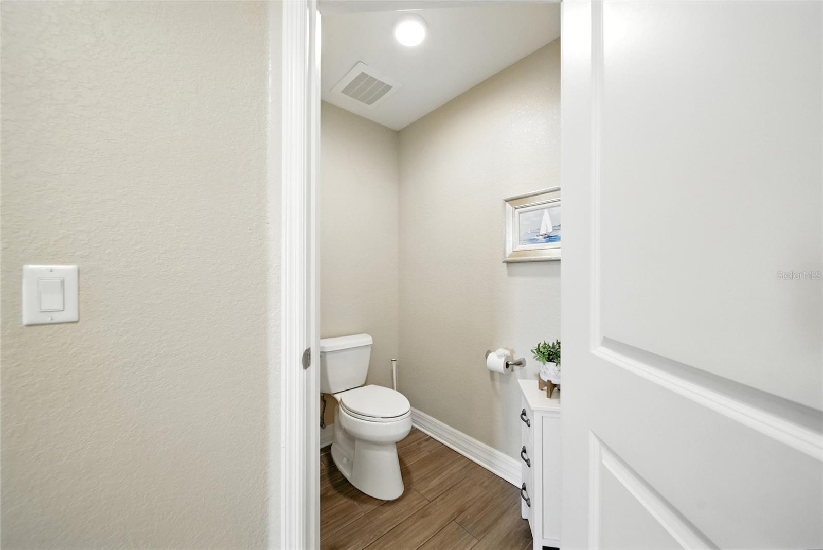 706 Bayway Blvd #203 Property Photo 31