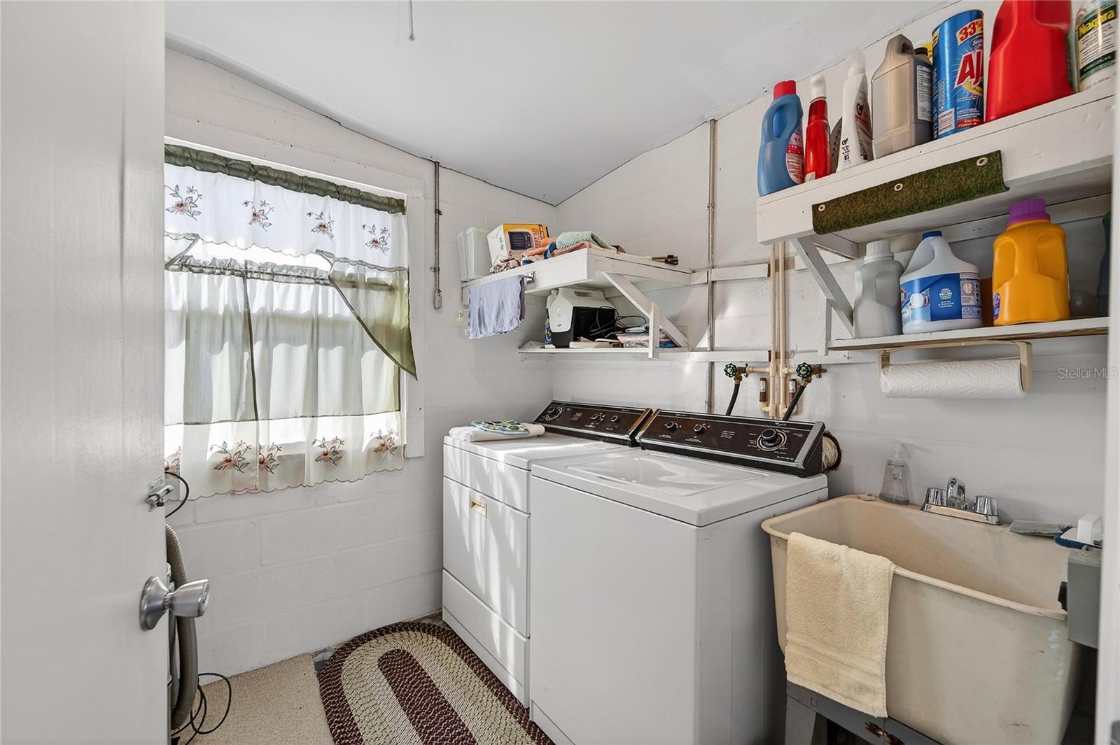 1607 Council Dr Property Photo 24