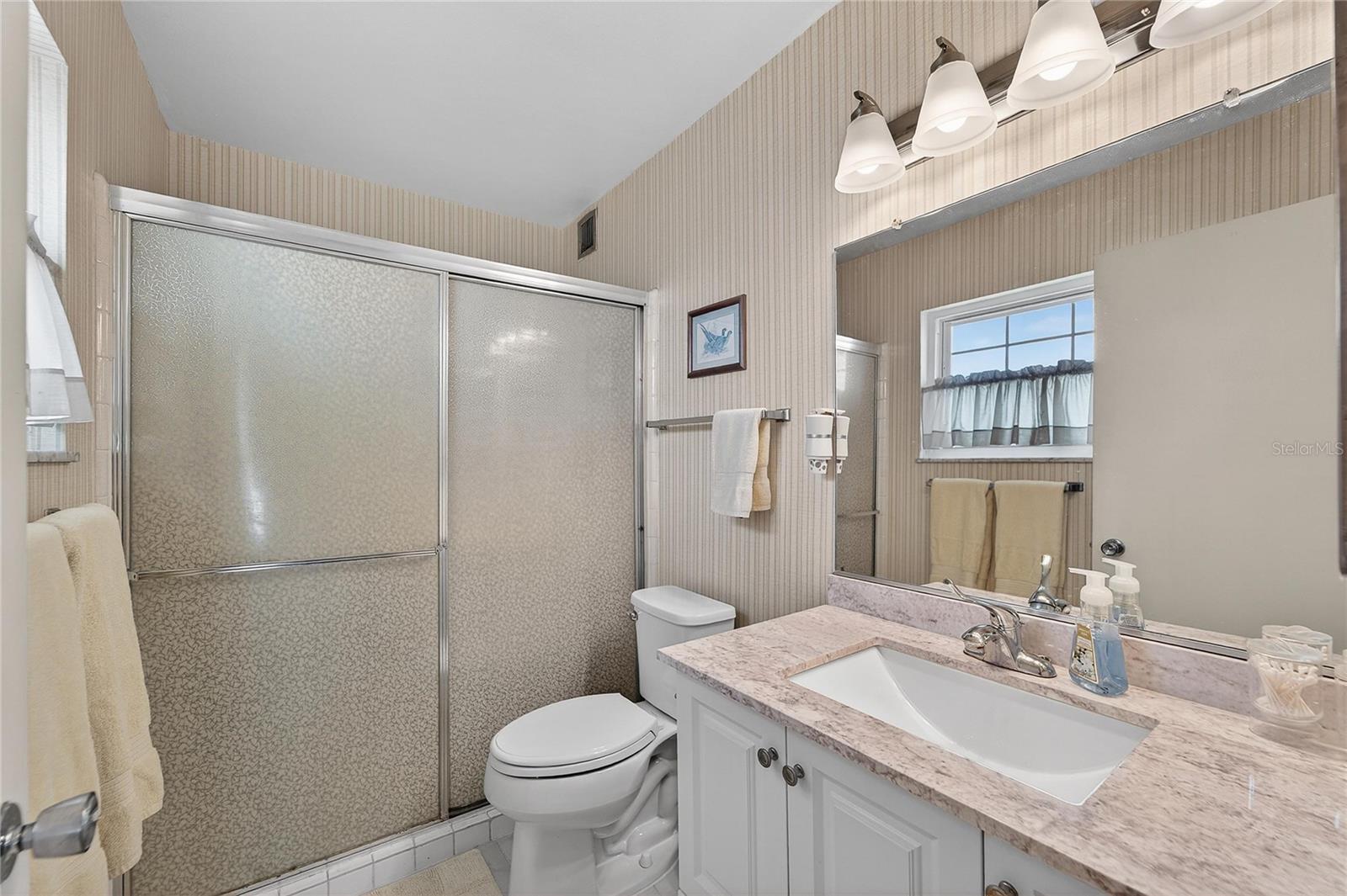 1607 Council Dr Property Photo 27