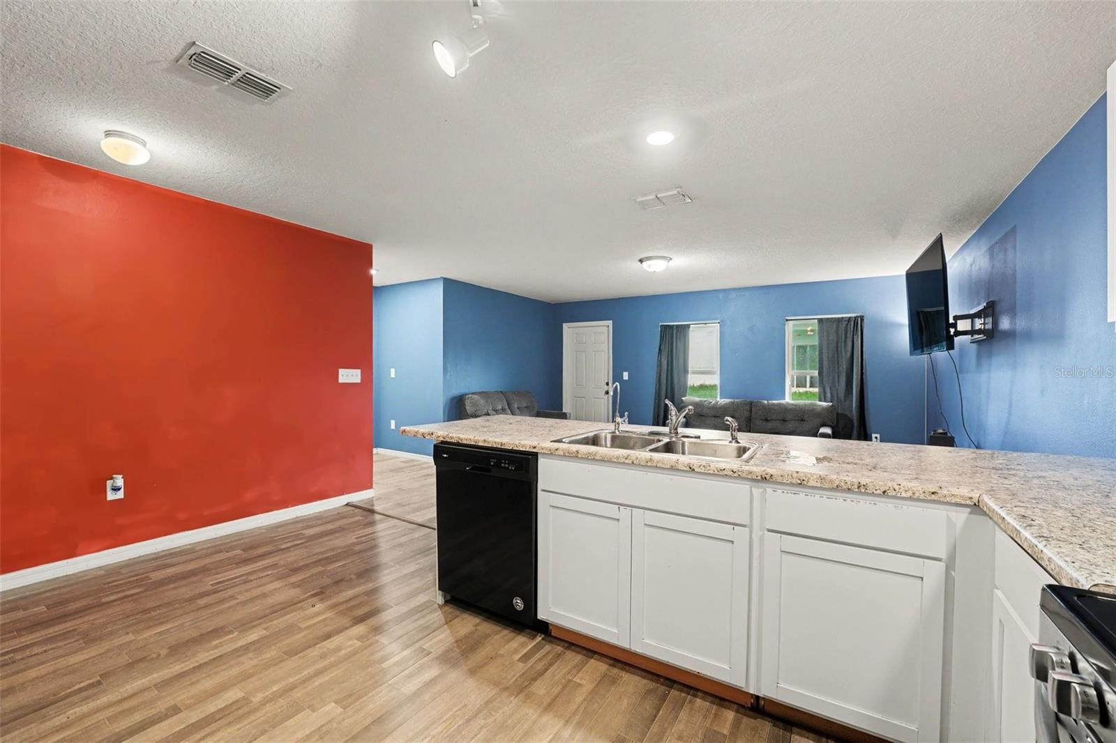 280 Fig Ct Property Photo 9