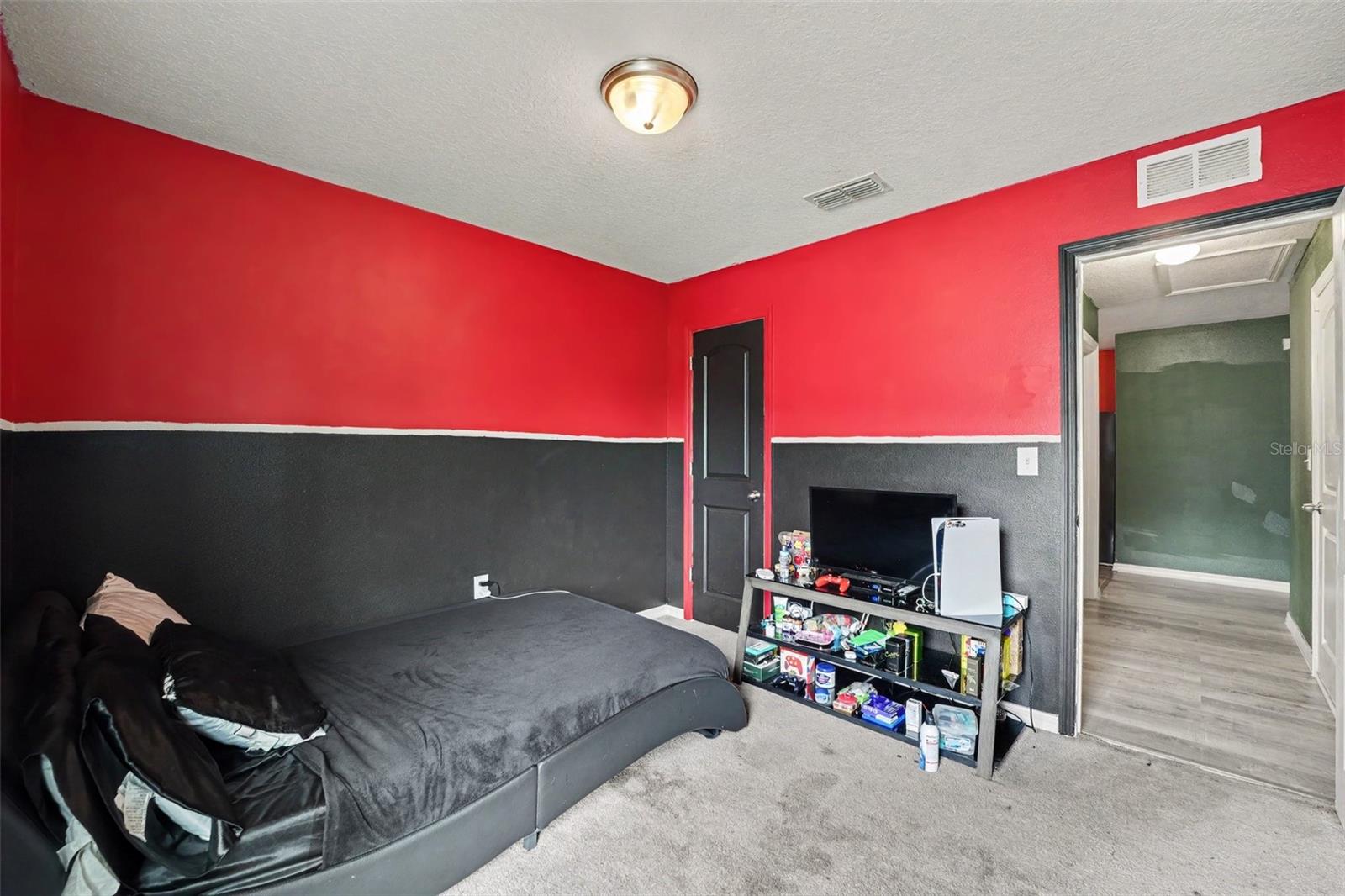 280 Fig Ct Property Photo 16
