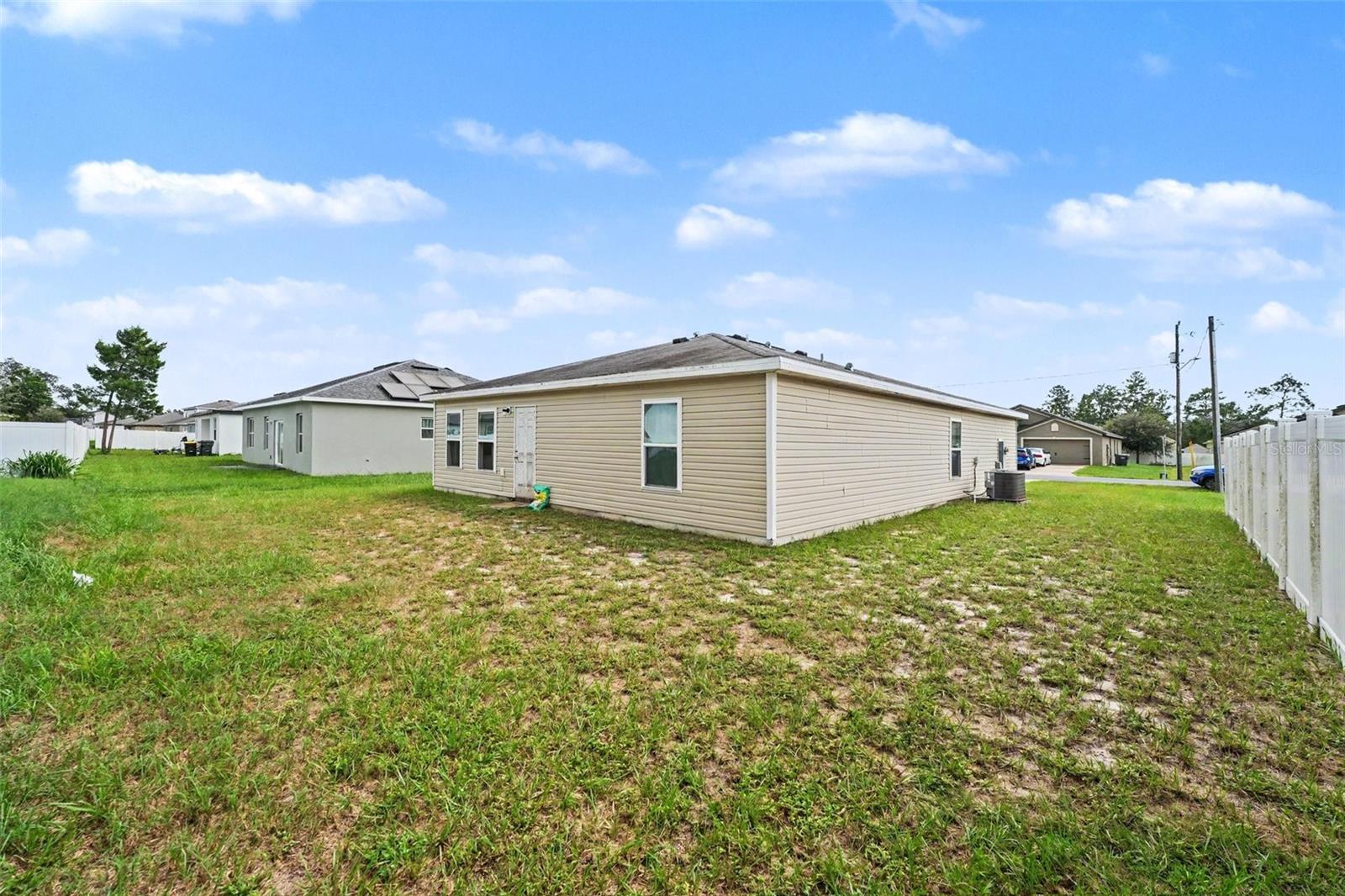 280 Fig Ct Property Photo 28