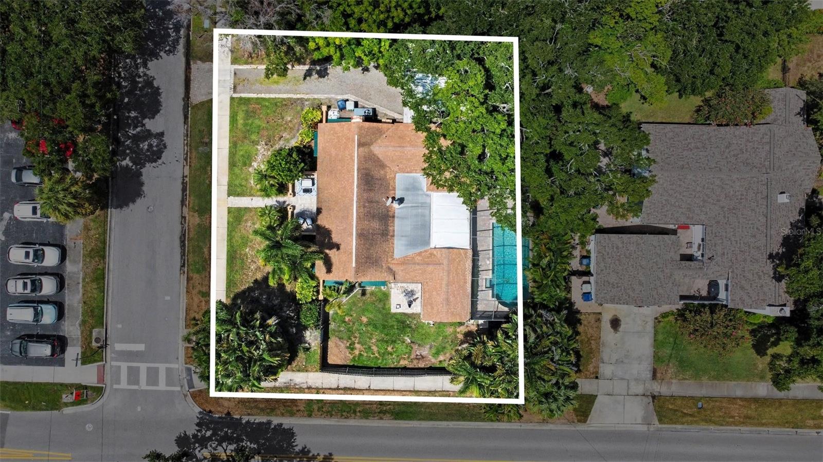 3601 W Empedrado St Property Photo 5