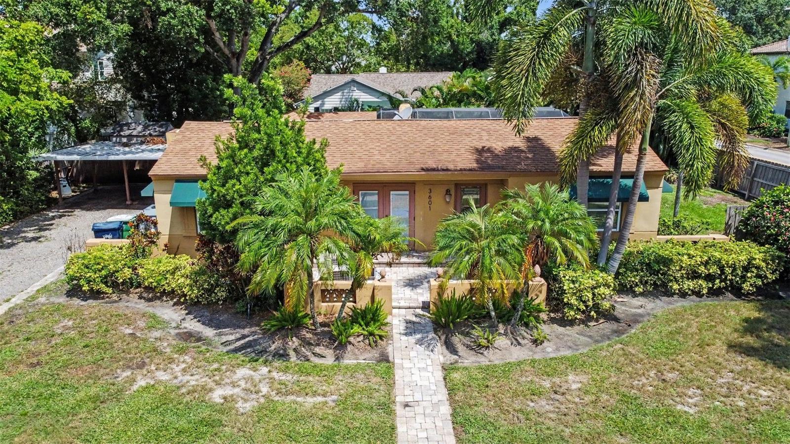 3601 W Empedrado St Property Photo 8
