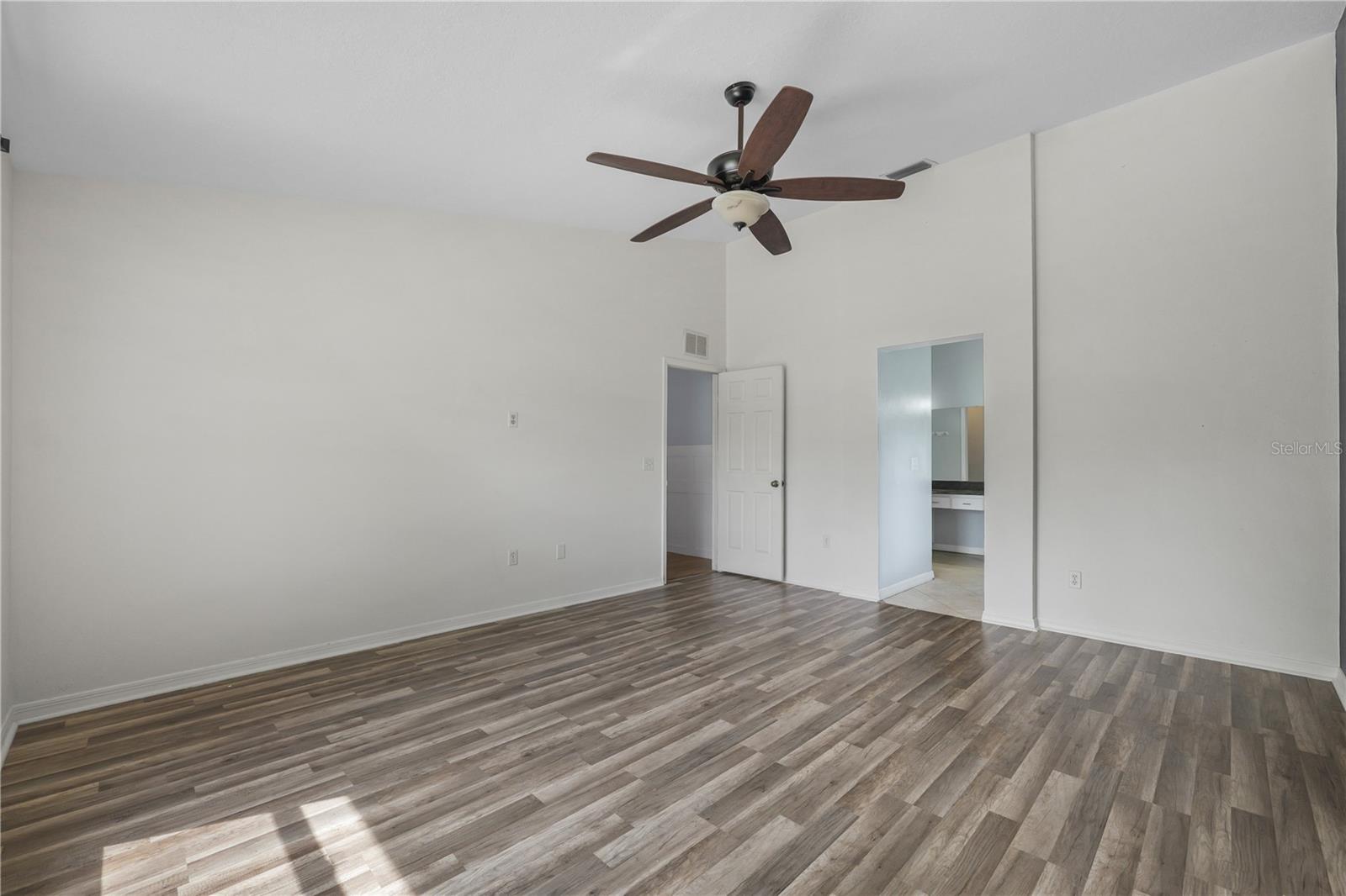 3809 Hanover Hill Dr Property Photo 19
