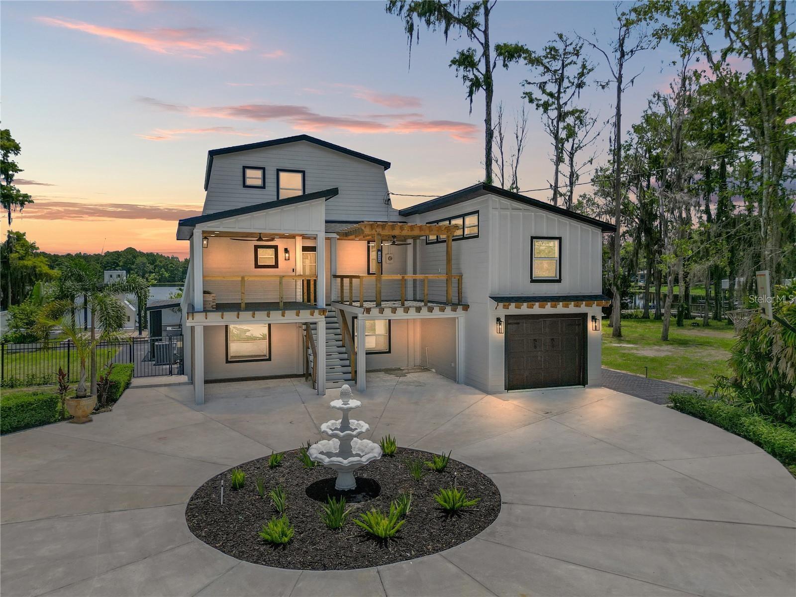 10908 Land O Lakes Blvd Property Photo