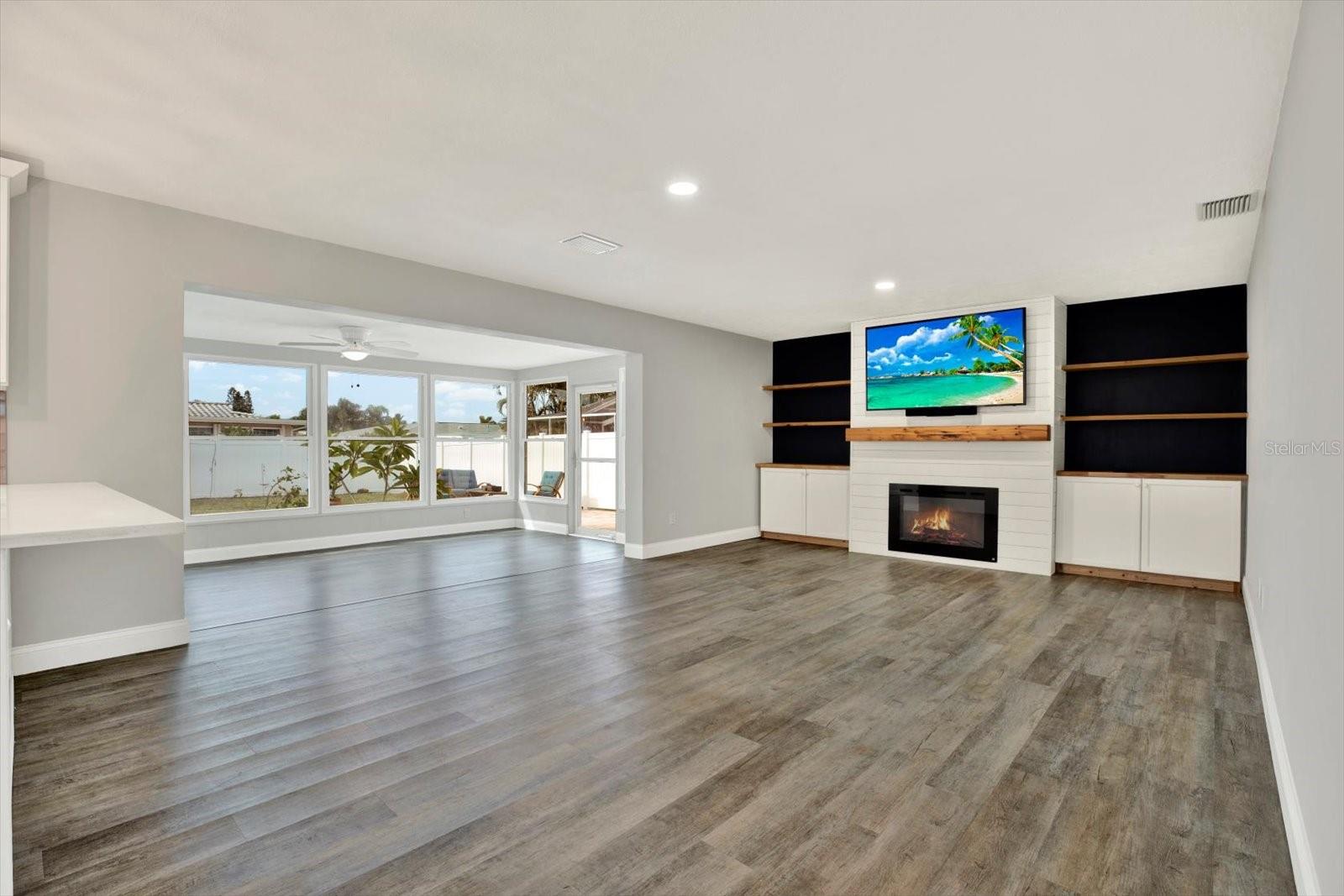 14380 Passage Way Property Photo 17