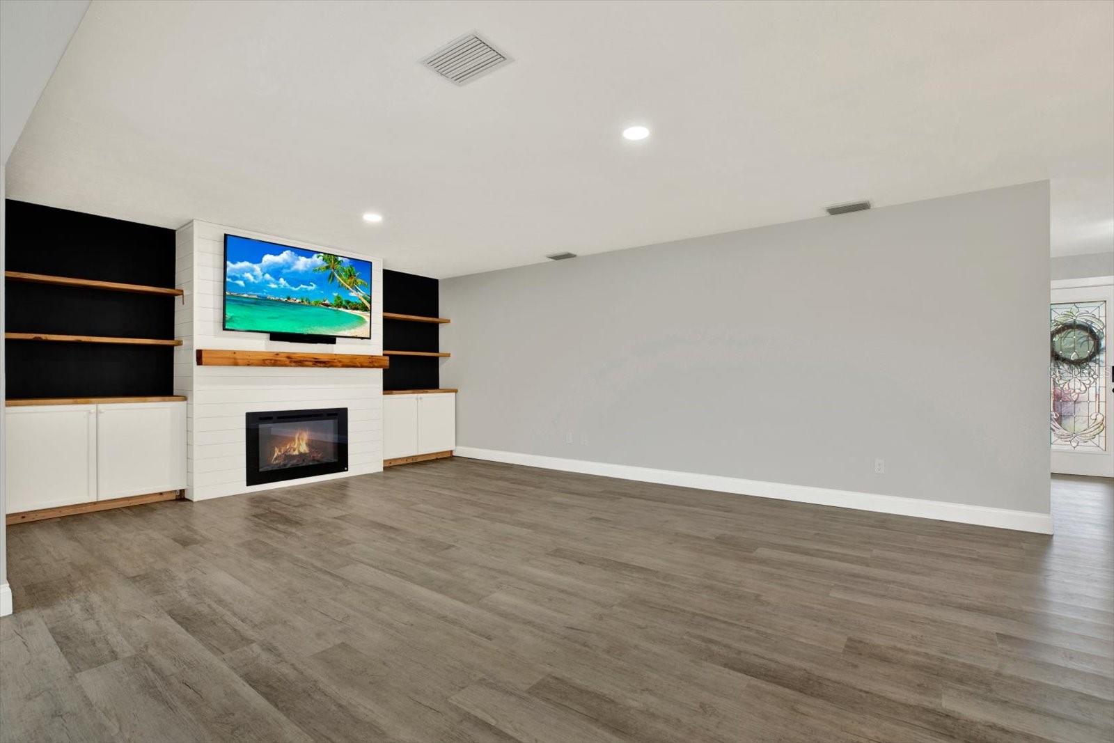 14380 Passage Way Property Photo 19