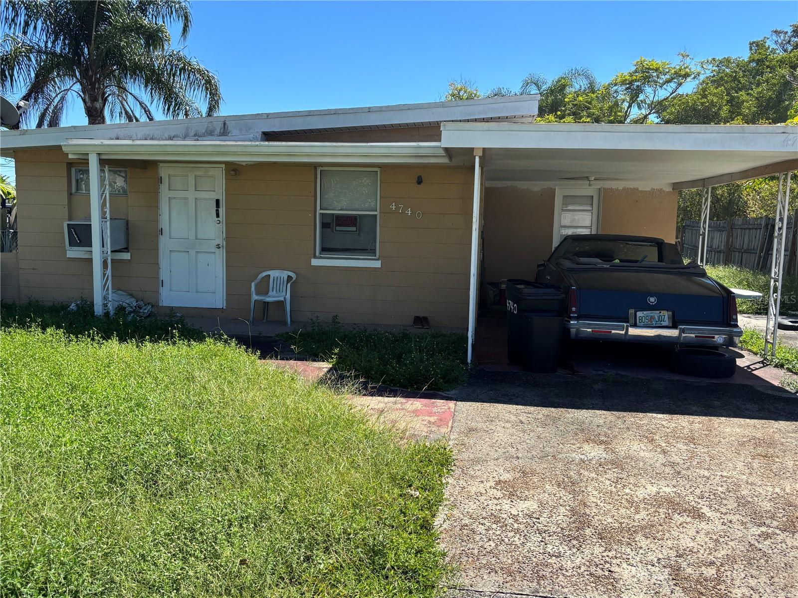 4740 73rd Ave N Property Photo 2