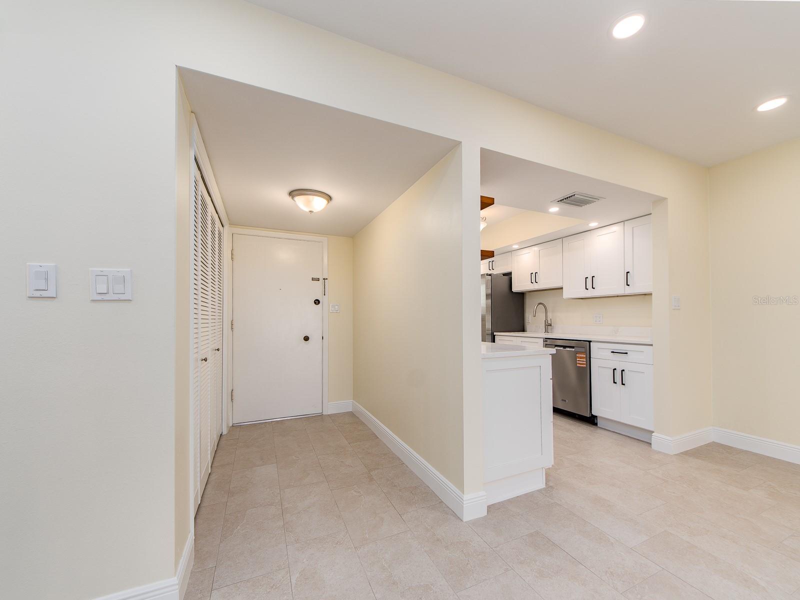 270 Skiff Pt #b3 Property Photo 4