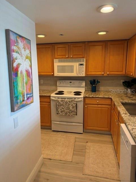 2944 W Bay Dr #201 Property Photo 8