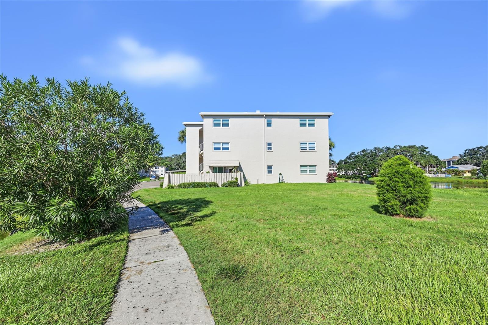 936 Virginia St #306 Property Photo 61