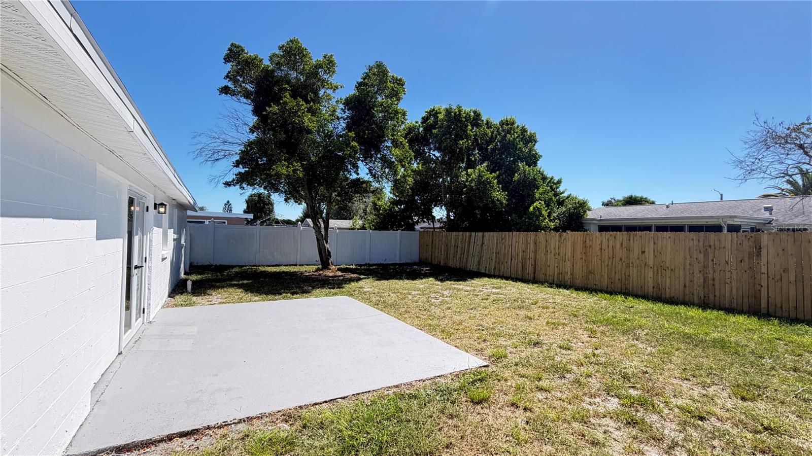 7330 Mayfield Dr Property Photo 19
