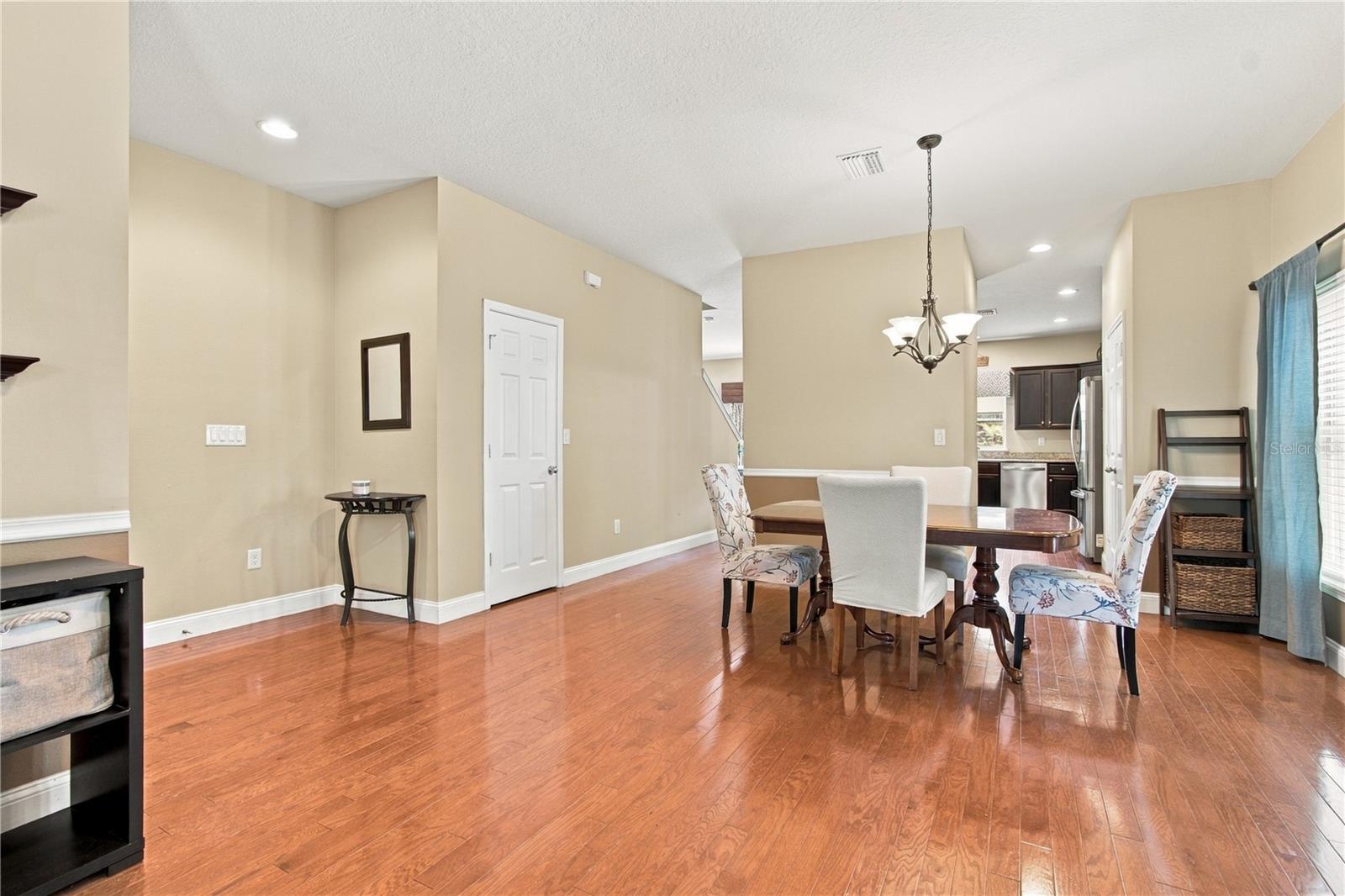 3161 Winglewood Cir Property Photo 11