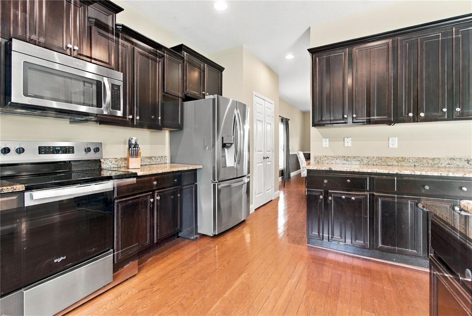 3161 Winglewood Cir Property Photo 17